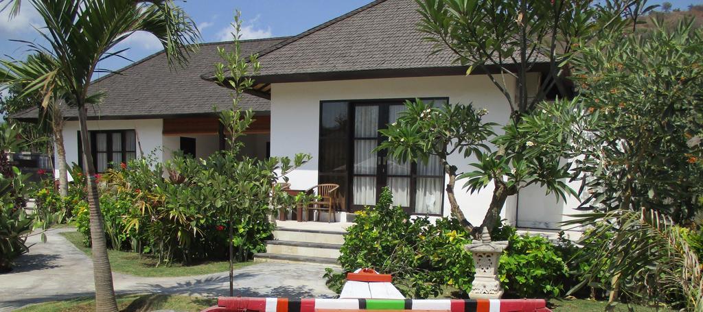 Taman Dewi Sri Villa Et Bungalow Pemuteran Buitenkant foto
