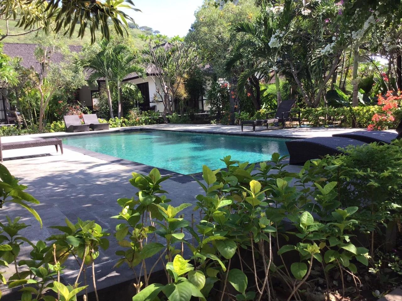 Taman Dewi Sri Villa Et Bungalow Pemuteran Buitenkant foto