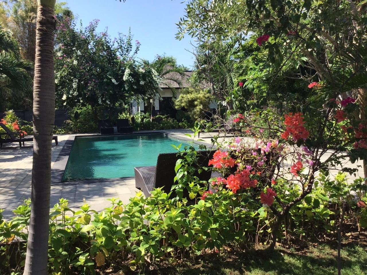 Taman Dewi Sri Villa Et Bungalow Pemuteran Buitenkant foto