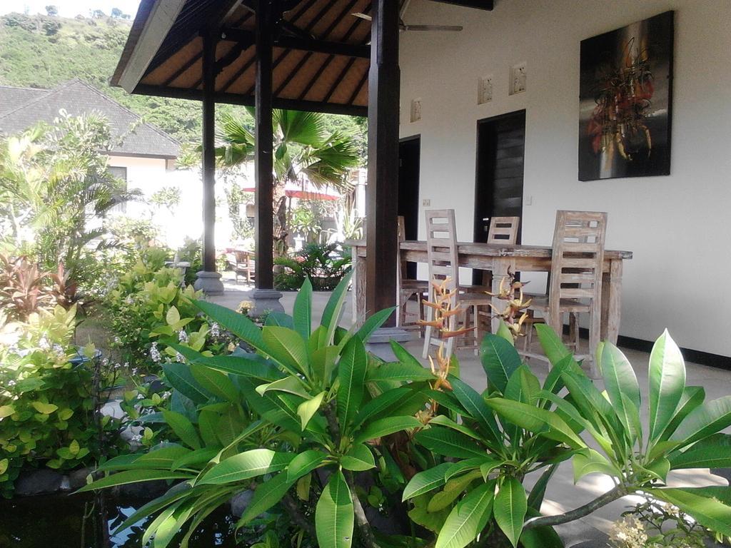 Taman Dewi Sri Villa Et Bungalow Pemuteran Buitenkant foto