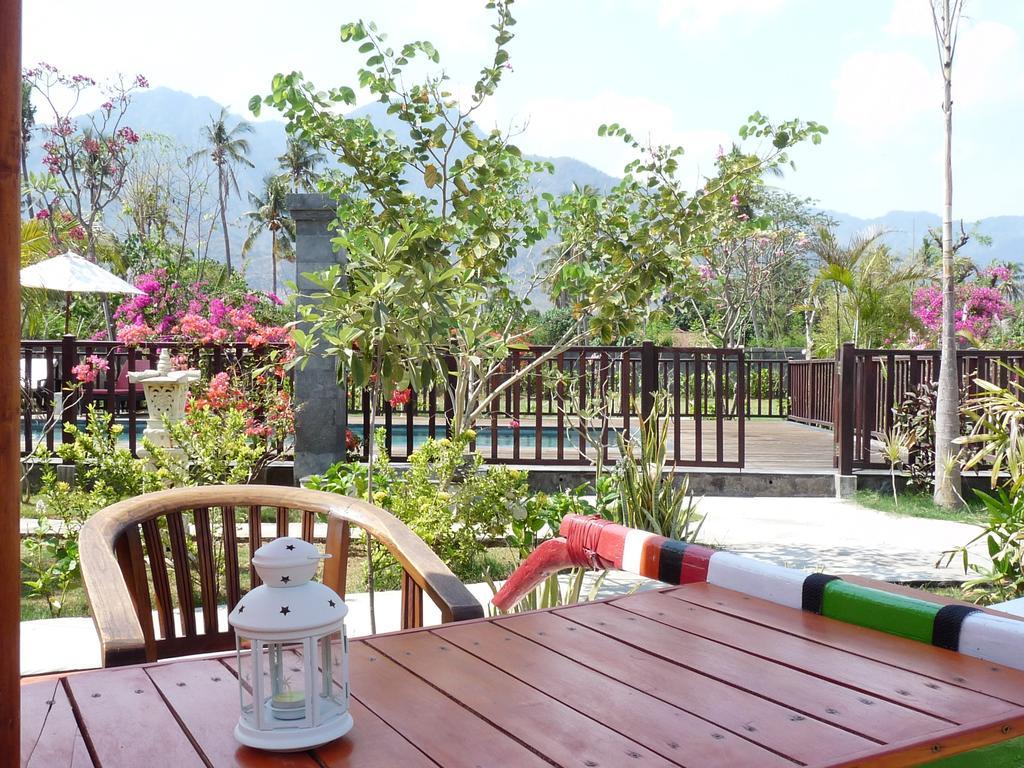 Taman Dewi Sri Villa Et Bungalow Pemuteran Buitenkant foto