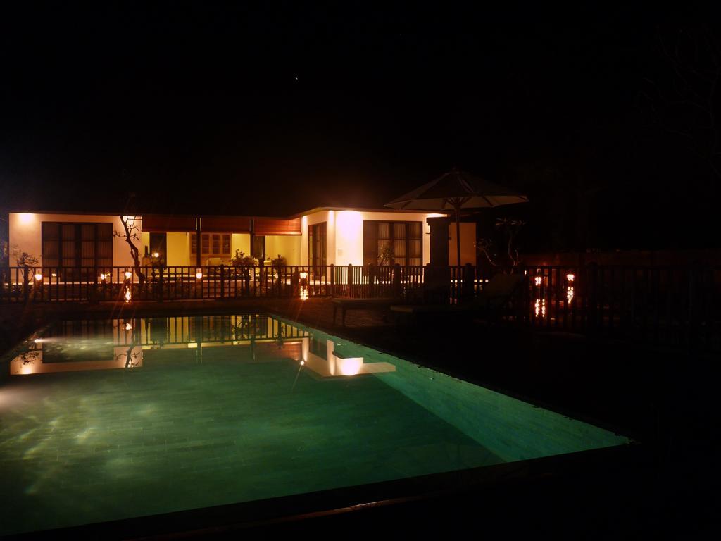 Taman Dewi Sri Villa Et Bungalow Pemuteran Buitenkant foto