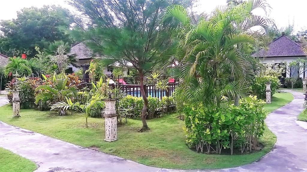 Taman Dewi Sri Villa Et Bungalow Pemuteran Buitenkant foto