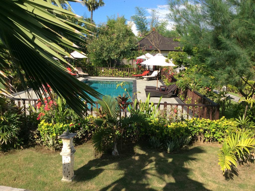 Taman Dewi Sri Villa Et Bungalow Pemuteran Buitenkant foto