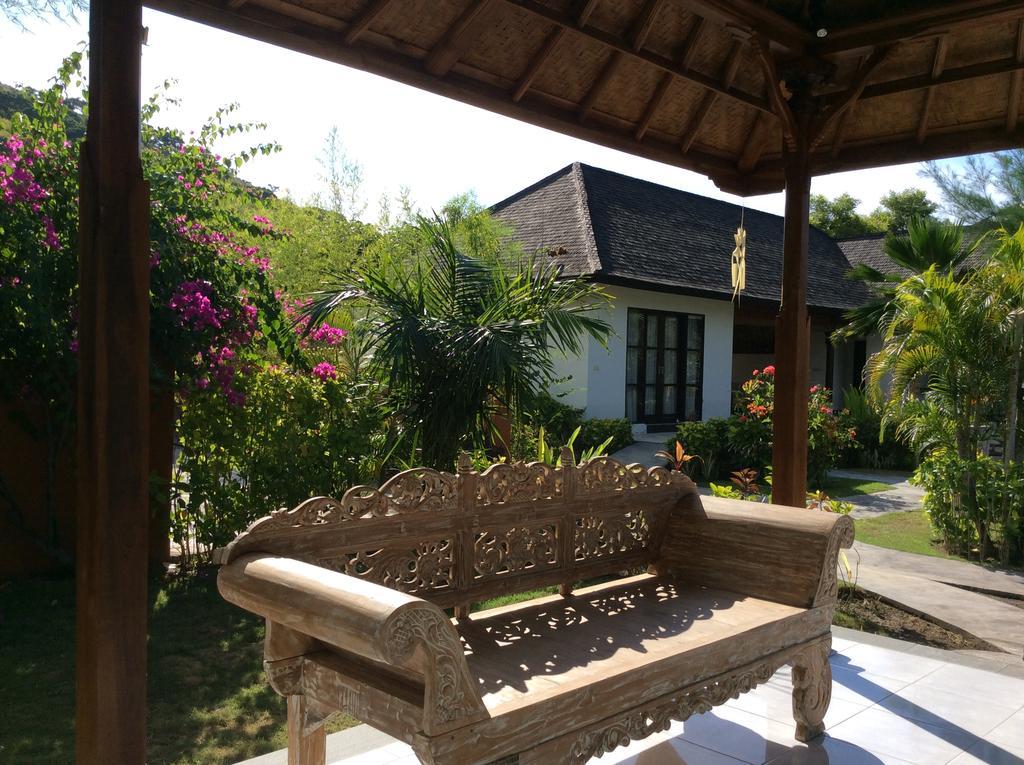 Taman Dewi Sri Villa Et Bungalow Pemuteran Buitenkant foto