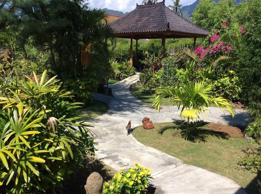 Taman Dewi Sri Villa Et Bungalow Pemuteran Buitenkant foto